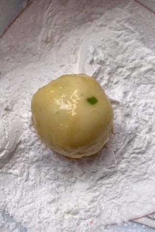 炸虾球的做法步骤:11