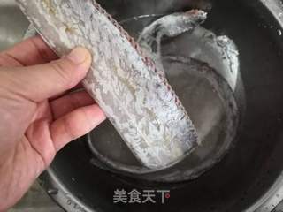 香煎带鱼的做法步骤:2