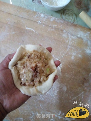 白萝卜肉包子的做法步骤:8