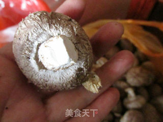 晒香菇干的做法步骤:2