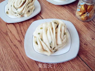 葱油花卷的做法步骤:12