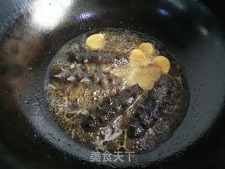葱烧海参的做法步骤:4