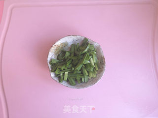 豆芽粉丝拌土豆丝的做法步骤:2