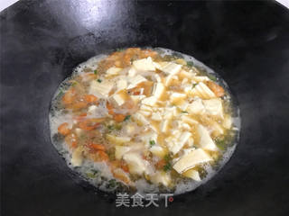 河虾豆腐汤的做法步骤:7