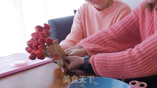 情人节草莓花束【初味日记】的做法步骤:4