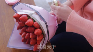 情人节草莓花束【初味日记】的做法步骤:6