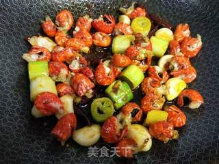 麻辣龙虾尾的做法步骤:5