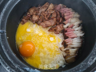 腊肉煲仔饭的做法步骤：6