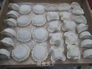猪肉麻蛤饺子的做法步骤:17