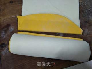 花式面点双色祥云卷的做法步骤:6