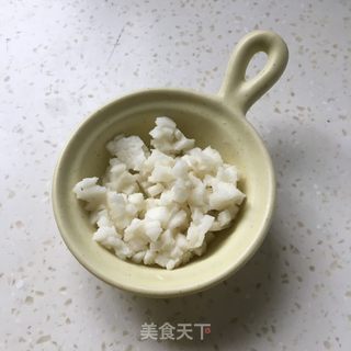 荸荠虾仁盅的做法步骤:4