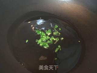 年糕鱼丸菠菜汤的做法步骤:3