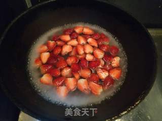 酸甜可口草莓酱的做法步骤:4