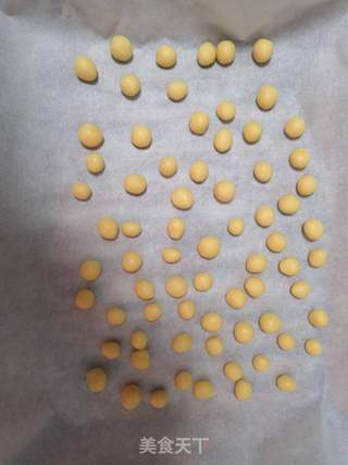 酥脆可口—旺仔小馒头的做法步骤:5