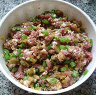 榨菜梅豆肉馅饺子的做法步骤:10