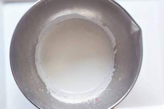 奶油瑞士蛋糕卷的做法步骤:5