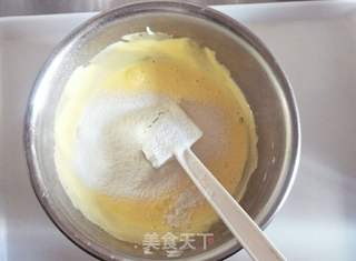 奶油瑞士蛋糕卷的做法步骤:8