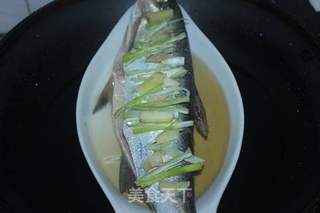 清蒸鲥鱼的做法步骤：3