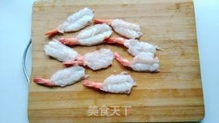 日式炸虾的做法步骤:2