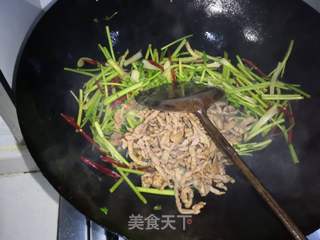 香辣肉丝的做法步骤：15