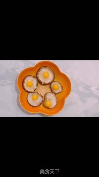 香菇蛋挞 辅食1周以上的做法步骤:2