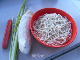 菌菇乌冬面的做法步骤：1