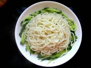 家常炸酱面的做法步骤:6