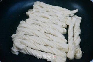 水煎花卷的做法步骤:4