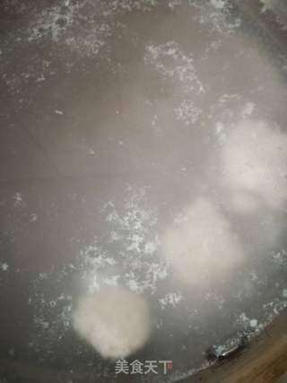 龙利鱼丸的做法步骤：9