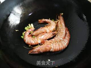 茄汁竹节虾的做法步骤:3