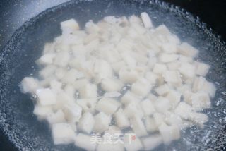 糖醋藕丁的做法步骤：3