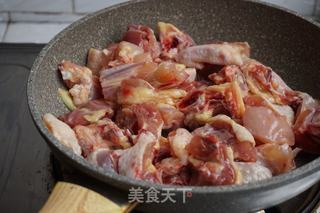 鲍鱼焖鸡的做法步骤:5