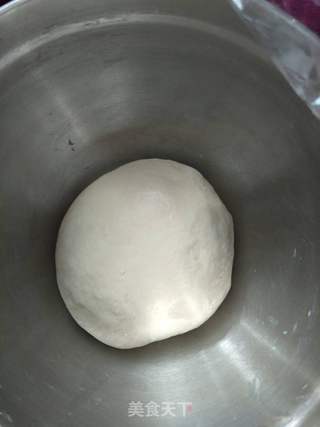 茴香鸡蛋发面馅饼的做法步骤：3