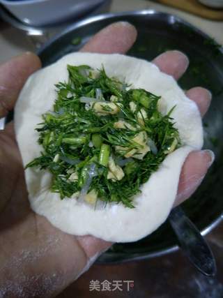 茴香鸡蛋发面馅饼的做法步骤：6