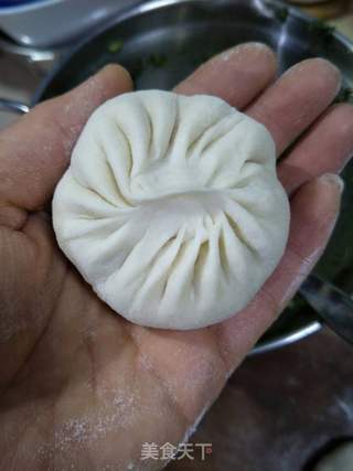 茴香鸡蛋发面馅饼的做法步骤:8