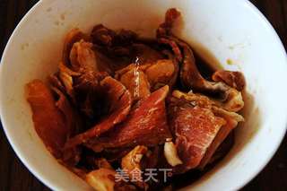 酸菜猪肉炖冻豆腐的做法步骤:4