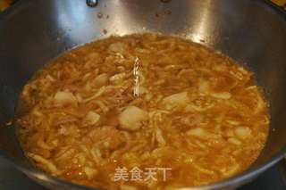 酸菜猪肉炖冻豆腐的做法步骤:8