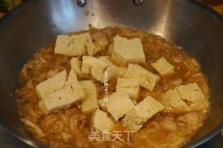 酸菜猪肉炖冻豆腐的做法步骤:9