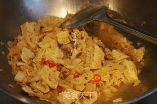 酸菜猪肉炖冻豆腐的做法步骤:10