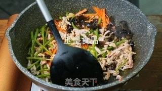 鱼香肉丝的做法步骤:6