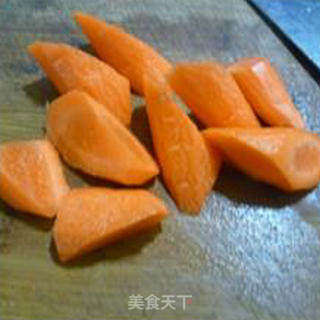 胡萝卜甜玉米中翅汤的做法步骤:6