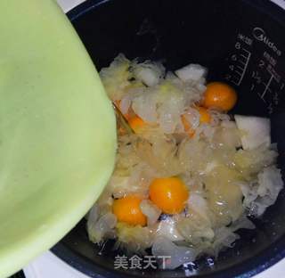 金桔雪梨银耳糖水的做法步骤:4
