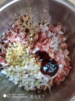 酸菜水饺的做法步骤:4