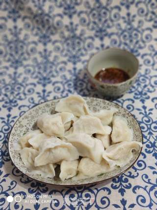 酸菜水饺的做法步骤:12