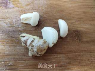 土豆炖牛肉的做法步骤:2