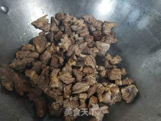 土豆炖牛肉的做法步骤:6