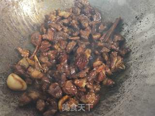 土豆炖牛肉的做法步骤:7