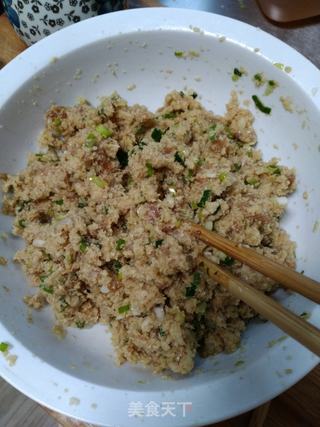 莲藕猪肉水饺的做法步骤:6
