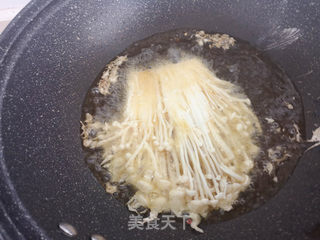 酥脆金针菇的做法步骤:9