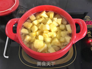 荸荠苹果糖水的做法步骤:7